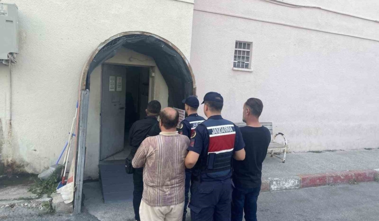 Sahte evrakla milyonluk vurgun girişimine suçüstü baskın: 4 tutuklama