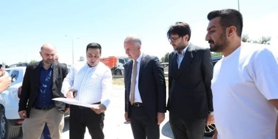 İnegöl Belediyesi asfaltlama çalışmasına devam ediyor
