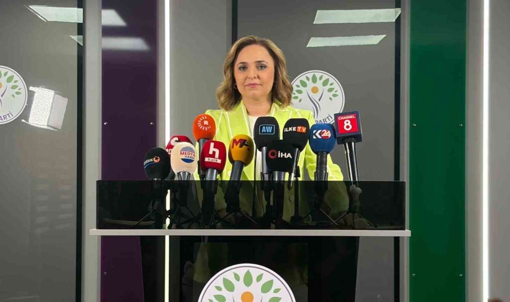 DEM Parti Sözcüsü Doğan: (Terörsüz Türkiye süreci) "Önümüzdeki günler ve saatler kritik olacak"