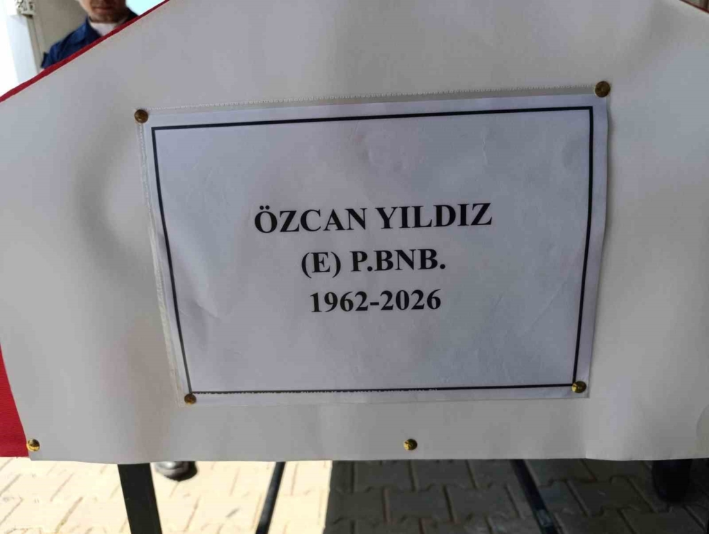 Emekli Binbaşı Özcan Yıldız’a askeri törenle veda