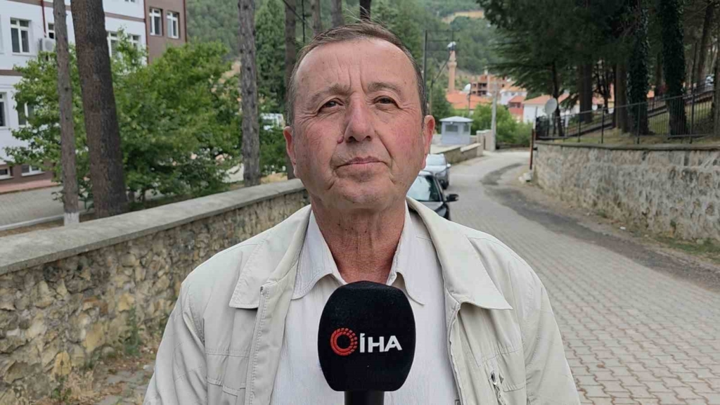 Kütahyalı vişne üreticileri taban fiyat ve fiyat istikrarı istiyor