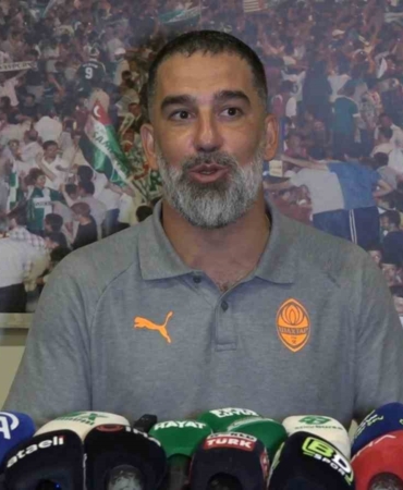 Arda Turan’dan Bursaspor’a ve taraftara övgü