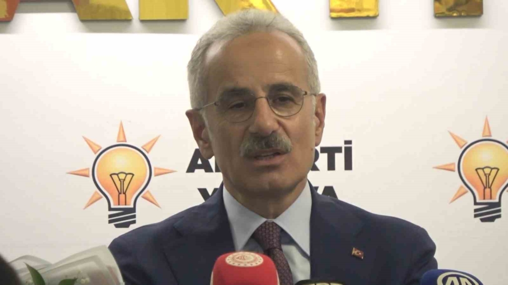 Bakan Uraloğlu: "Bundan sonra da gönül köprülerini daha da güçlendireceğiz"