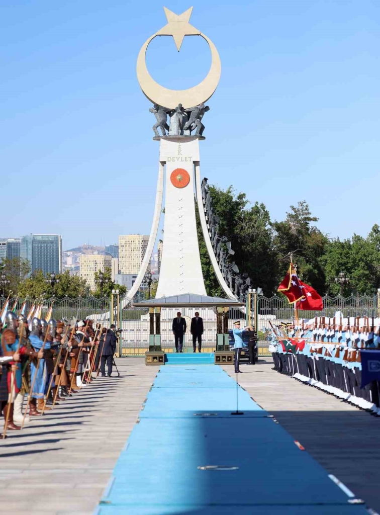 Cumhurbaşkanı Erdoğan, Lübnan Cumhurbaşkanı Avn’i törenle karşıladı