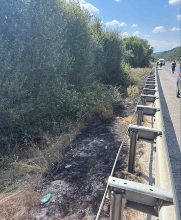 Atılan sigara izmariti muhtemel bir faciaya yol açıyordu