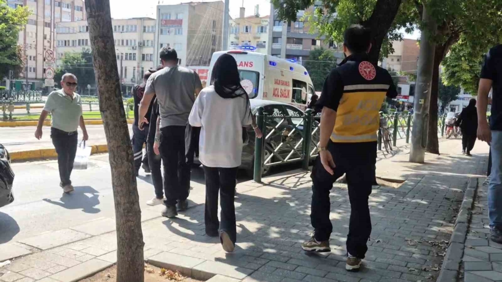 Tramvay durağındaki bıçaklı kavgada kendini savunan şüpheli: "Ben ablamın namusunu çöpte mi buldum"