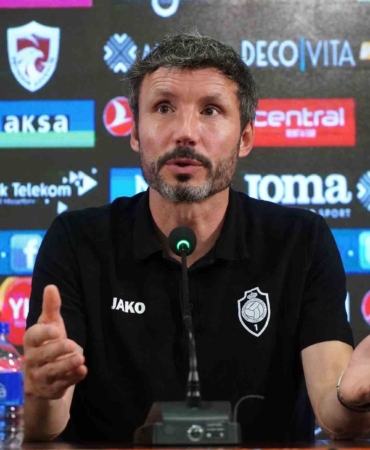 Mark van Bommel, Belçika’nın yeni teknik direktörü oldu