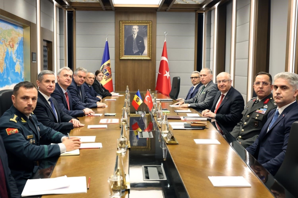 Bakan Güler, Moldova Başbakan Yardımcısı Osmochescu ile görüştü