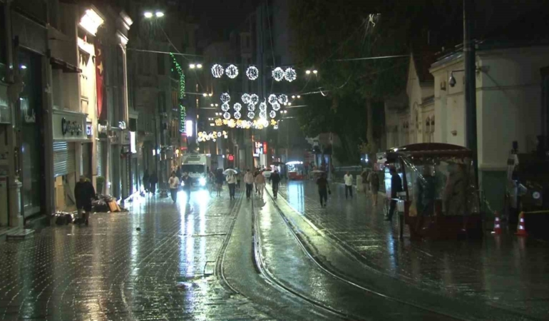 İstanbul Avrupa Yakası’nda beklenen yağış başladı