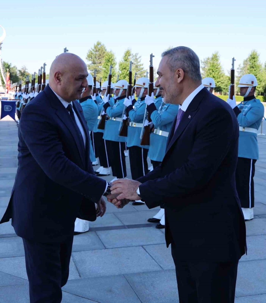 Cumhurbaşkanı Erdoğan, Lübnan Cumhurbaşkanı Avn’i törenle karşıladı