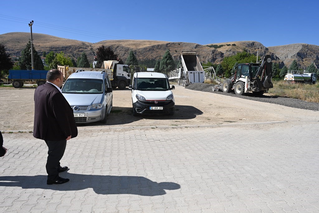 İnönü’de bakım, onarım ve çevre düzenleme çalışmaları