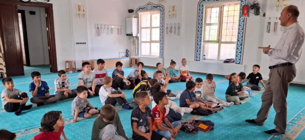 Yaz Kur’an Kursu öğrencilerine yönelik seminer