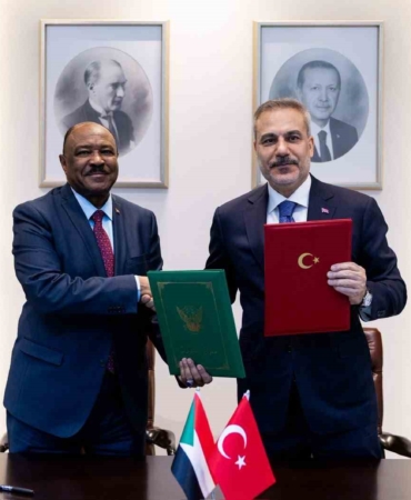 Bakan Fidan, Sudan Dışişleri ve Uluslararası İşbirliği Bakanı Salem ile görüştü