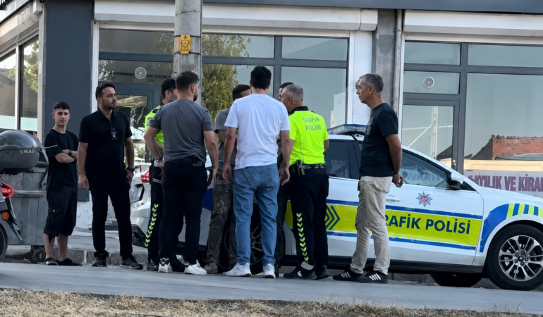390 bin TL ceza yazılan ehliyetsiz sürücüden polislere tepki