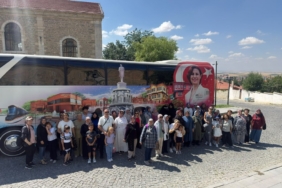 KADINLAR ESKİŞEHİR’İN TARİHİ VE KÜLTÜREL ZENGİNLİKLERİNİ KEŞFEDİYOR