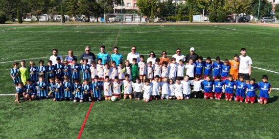 30 AĞUSTOS ZAFER BAYRAMI MİNİ MİNİKLER FUTBOL ŞENLİĞİ COŞKUYLA BAŞLADI