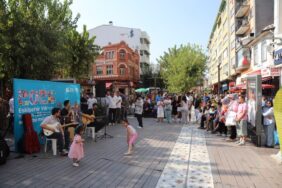Her ayın 26’sında Eskişehir sokaklarında müzik ve eğlence