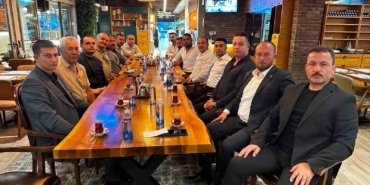 Ülkü Ocakları’nın geçmiş dönem il başkanları yemekte buluştu