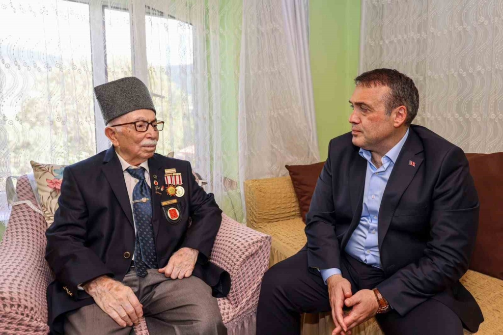 Bilecik Valisi Sözer Kıbrıs gazileri ile bir araya geldi