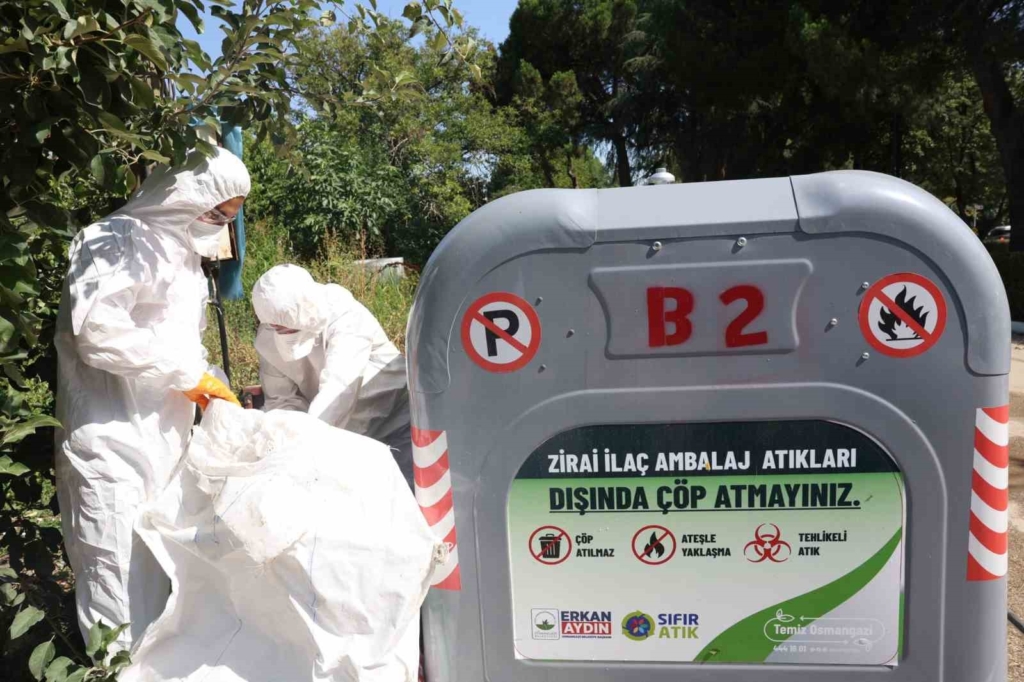 Osmangazi’de zirai atıklar artık doğaya değil geri dönüşüme gidiyor