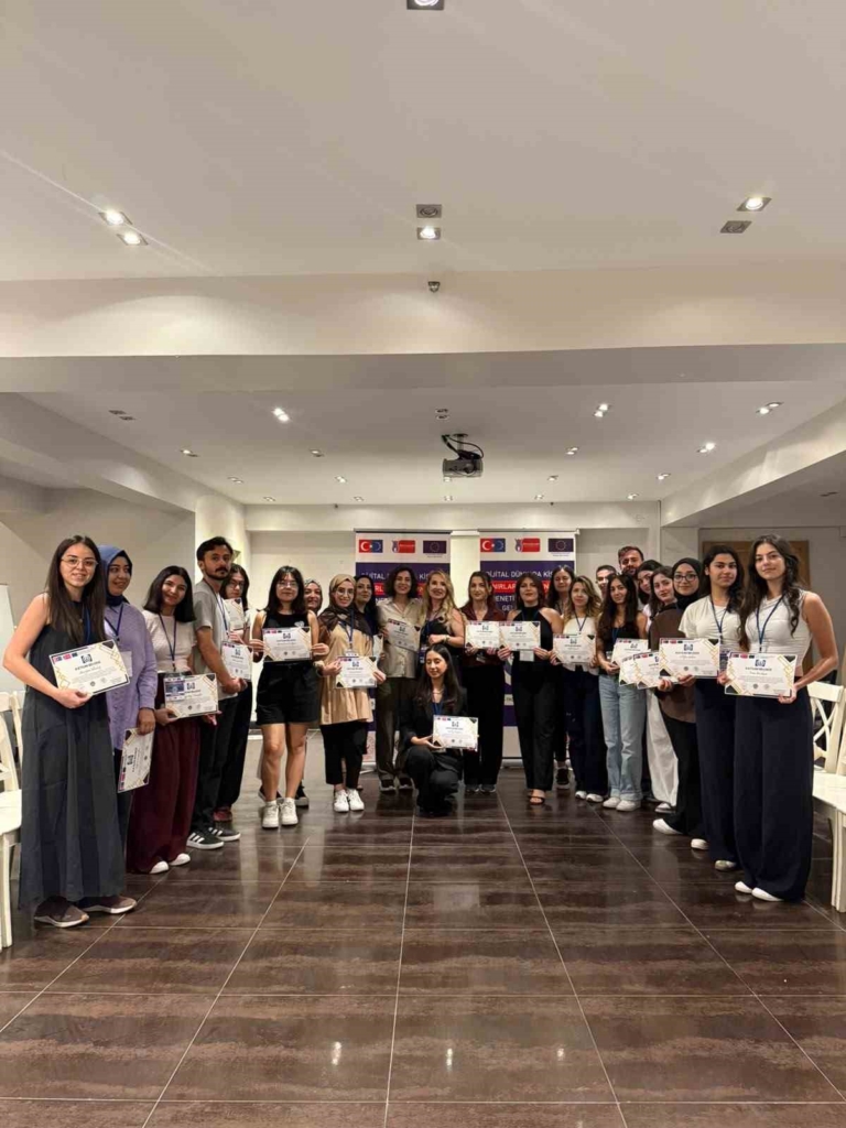 WomBound projesinin son atölyesi başarıyla tamamlandı