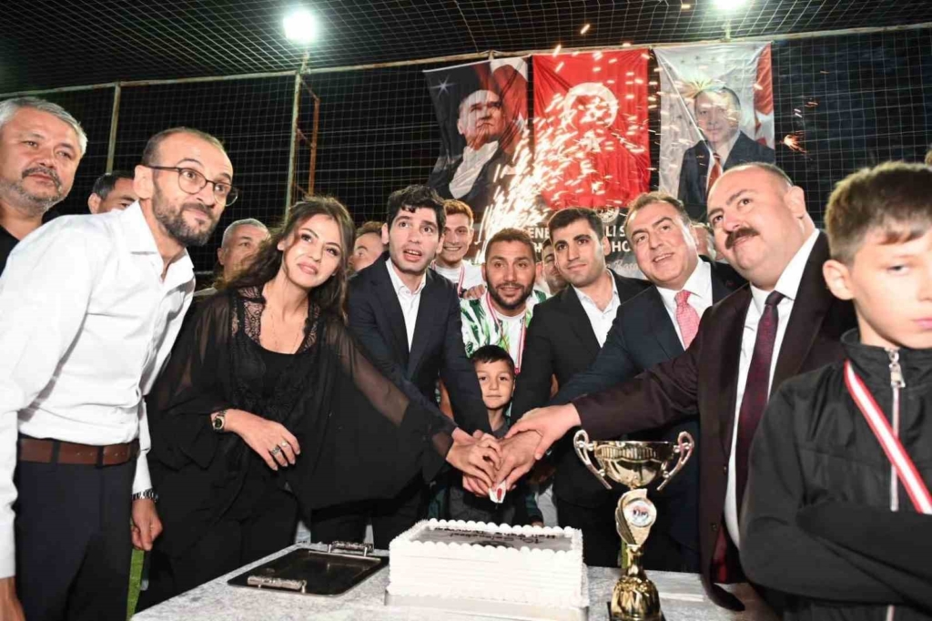 İnönü’de geleneksel futbol turnuvasının şampiyonu belli oldu