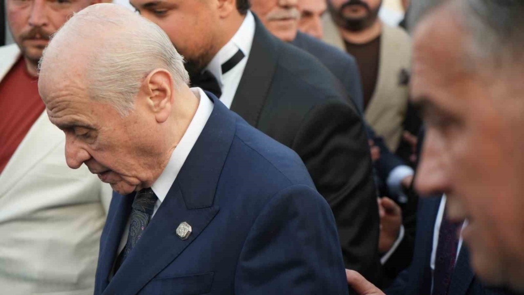 Bahçeli, MHP İl Başkanı’nın oğlu Enes Doğan’ın düğününe katıldı