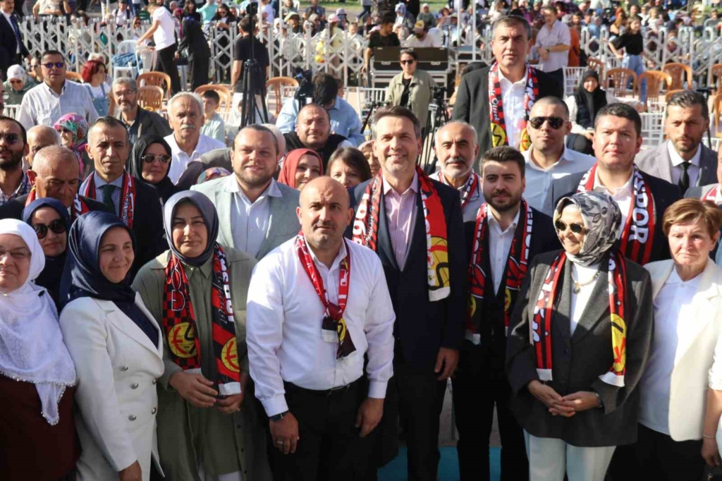 Bakan Bayraktar: "Önümüzdeki birkaç ay içerisinde Akkuyu’dan ilk elektriği üreteceğiz"