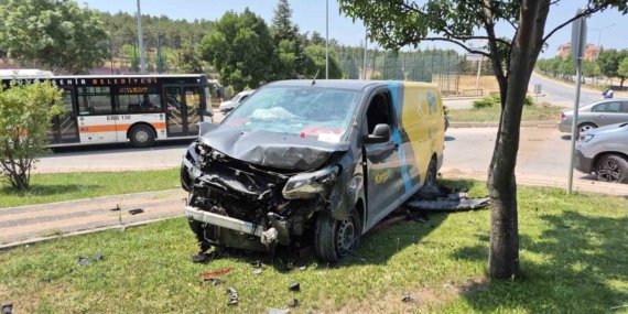 Eskişehir’de korkutan kaza: 2 yaralı