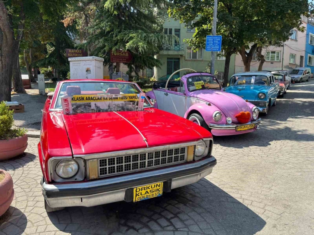 Miras kalan hobisiyle 15 yıldır eskiyi yâd ettiriyor