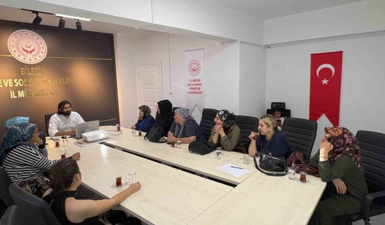 Bilecik’te SED yararlanıcılarına bağımlılıkla mücadele eğitimi