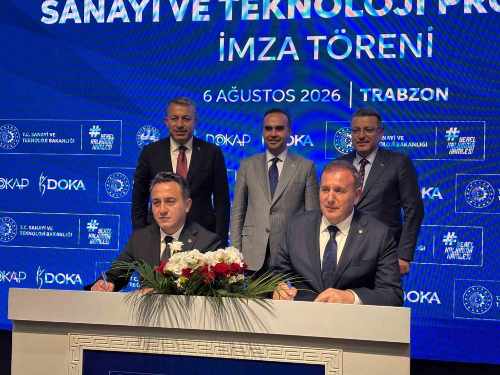 Bakan Kacır’dan Trabzonspor’a Salah teşekkürü
