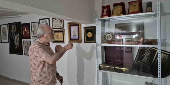 49 ülke ve 80 şehir gezerek yarım asırdır tarihi eser topluyor