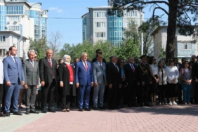Kırgızistan’da 30 Ağustos Zafer Bayramı kutlandı