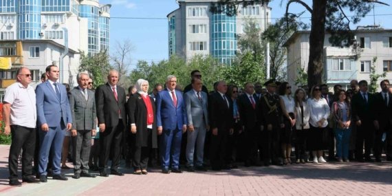 Kırgızistan’da 30 Ağustos Zafer Bayramı kutlandı