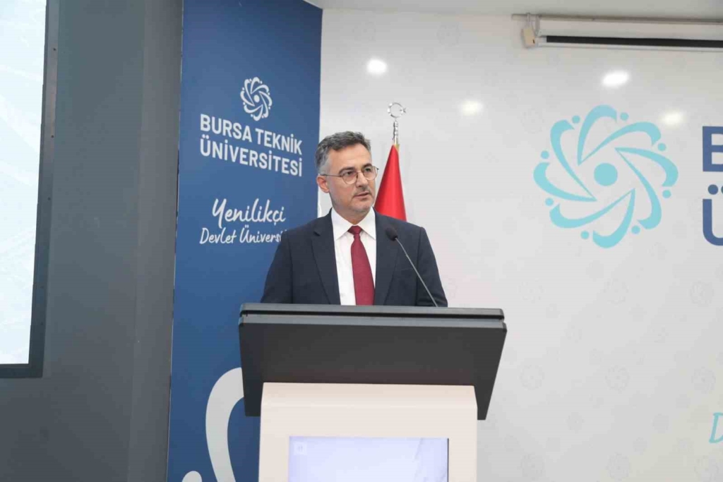 BTÜ’de deprem paneli