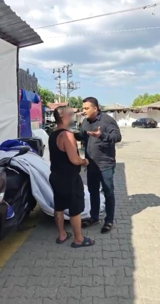 Cumhurbaşkanı Erdoğan’ın pankartını söküp zarar veren şahıs tutuklandı