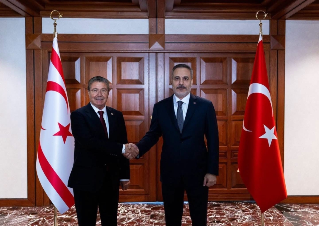 KKTC Başbakanı Üstel’den Bakan Fidan’a Kıbrıs açıklamaları nedeniyle teşekkür