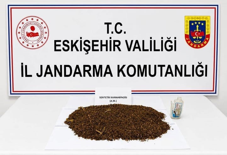 Jandarma ekiplerinden uyuşturucu operasyonu, 361 gram bonzai ele geçirildi