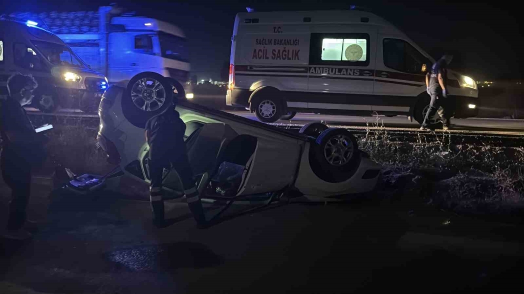 Eskişehir’de ’çarpıp kaçtı’ iddiası: Takla atan otomobildeki 2 kişi yaralı