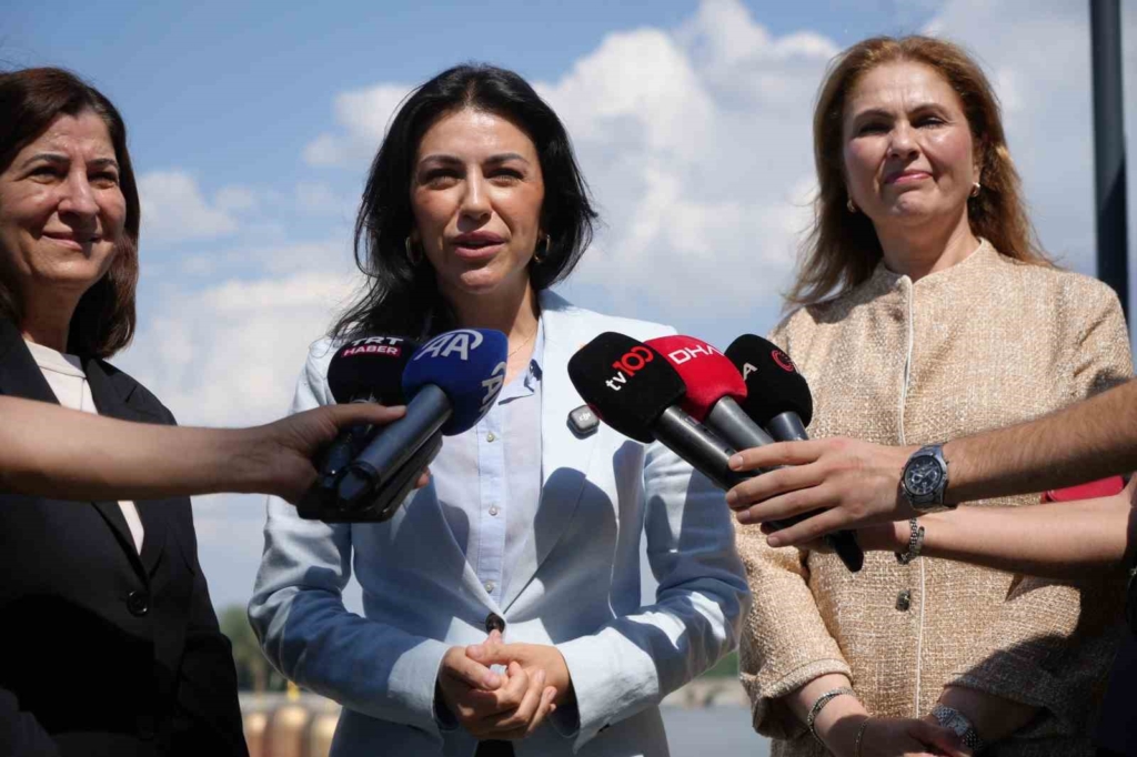 AK Parti Genel Başkan Yardımcısı Ayan: "Terörsüz Türkiye ile kaybettiğimiz gücü yeniden milletimize kazandıracağız"