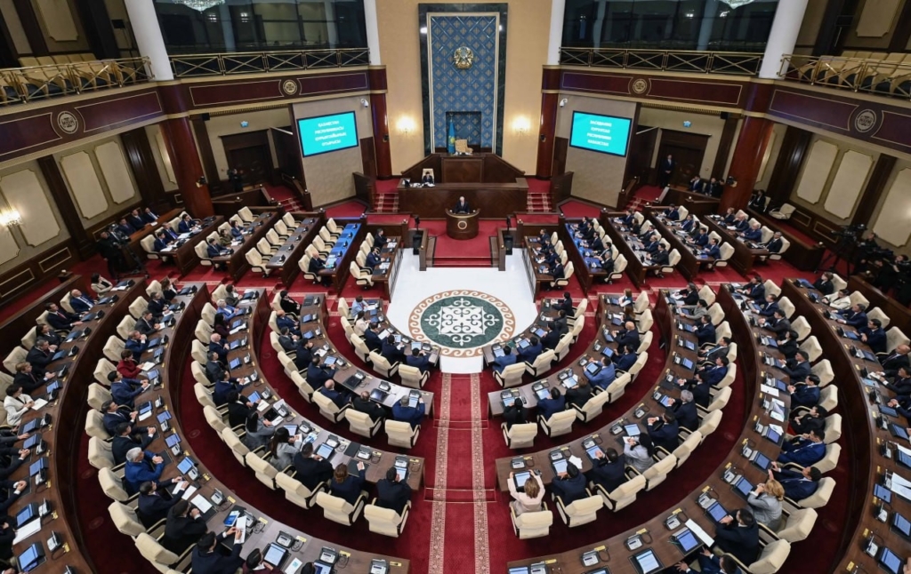 Kazakistan’da Cumhurbaşkanı yardımcısı ve başbakan atandı