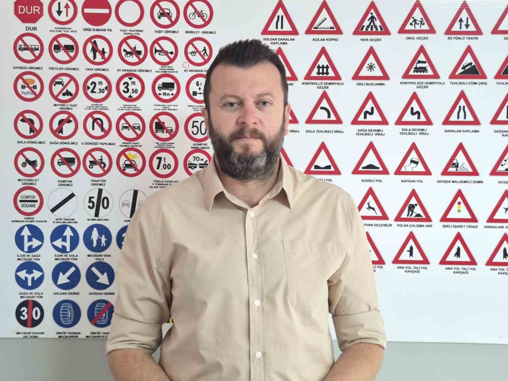 Ehliyet sınavlarında sabit parkur dönemine son