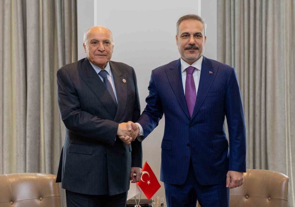 Bakan Fidan, Cezayirli mevkidaşı Attaf ile görüştü