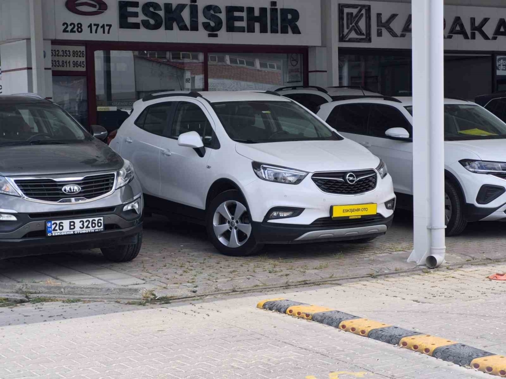 İkinci el araç piyasasında durgunluk sürüyor: Satışlar yüzde 50 düştü
