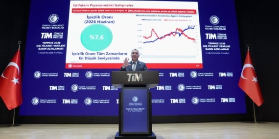 Bakan Bolat: "25,6 milyar dolarla tarihin en yüksek Temmuz ayı ihracatı gerçekleşti"