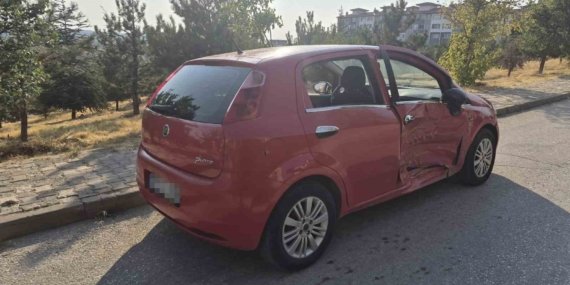 Eskişehir’de otomobille ticari taksi çarpıştı: 6 yaralı