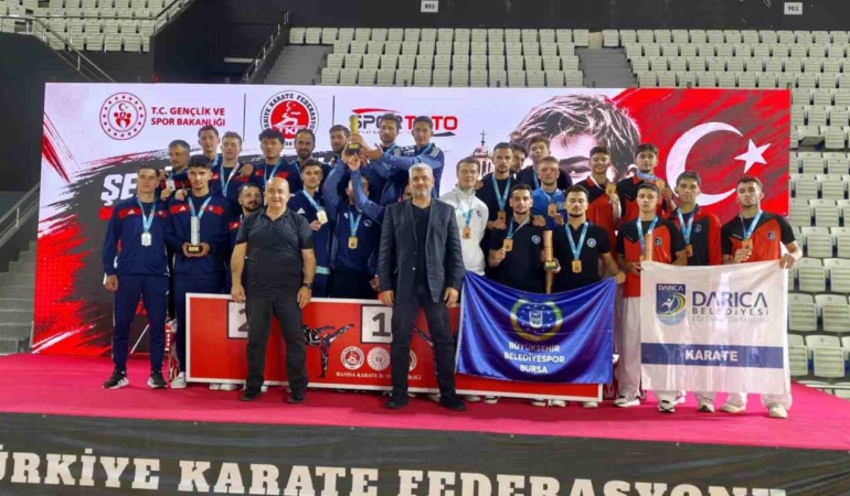 Bursa Büyükşehir Belediyespor sporcuları iki organizasyonda madalya kazandı