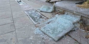 Hatboyu Caddesi vandalların hedefi oldu