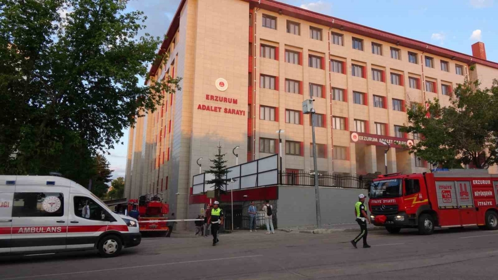 Erzurum Adliyesi’nde yangın: 2 kişi dumandan etkilendi